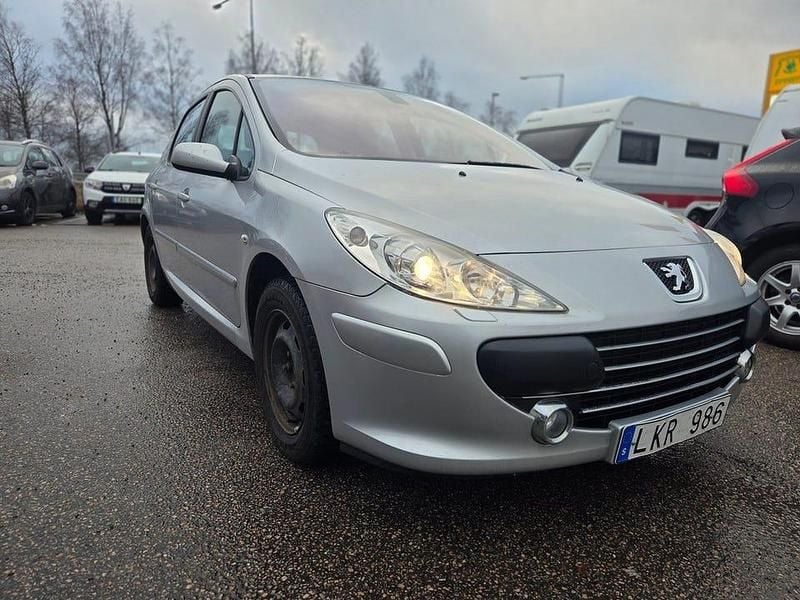 Begagnad Peugeot 307 109 HK (80 kW) 2007 Grå Halvkombi