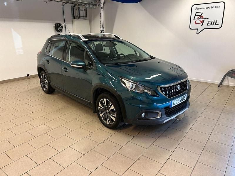 Mörkgrön Begagnad 2016 Peugeot 2008 SUV | 119 900 kr (Dyr) - Bild 1/4