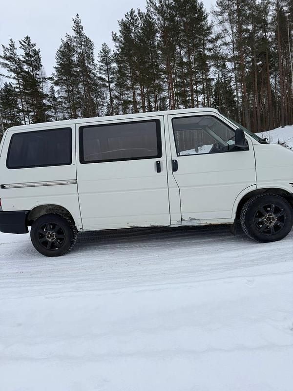 Begagnad VW T4 115 HK (84 kW) 1999 Van