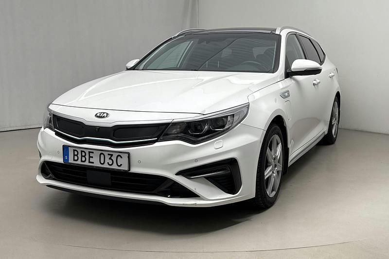 Vit Begagnad 2020 Kia Optima Advance Kombi | 195 000 kr (Marknadspris) - Bild 1/4