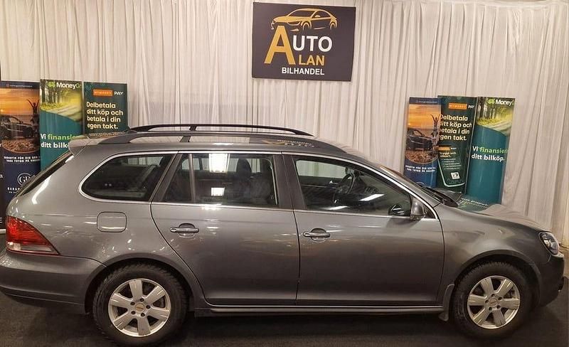 Begagnad VW Golf VI 122 HK (89 kW) 2010 Grå Halvkombi