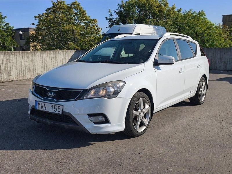 Begagnad 2012 Kia Ceed Sportswagon 2 Kombi | 41 000 kr (Superpris) - Bild 1/3