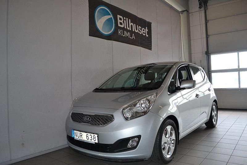 Silver Begagnad 2010 Kia Venga Comfort Halvkombi | 74 900 kr (Marknadspris) - Bild 1/4