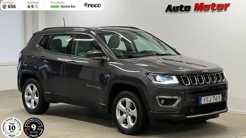 Grå Begagnad 2017 Jeep Compass Limited SUV | 179 900 kr (Bra pris) - Bild 1/3