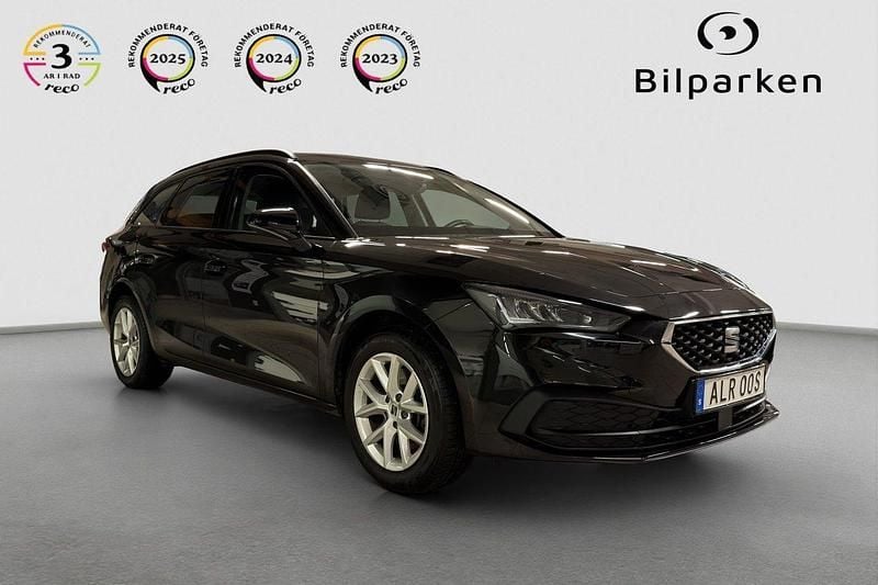 Svart Begagnad 2023 Seat Leon ST Style Kombi | 169 990 kr (Marknadspris) - Bild 1/4