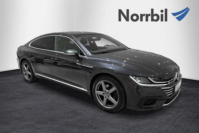 Mangan grey metallic Begagnad 2019 VW Arteon GT Sedan | 249 900 kr (Marknadspris) - Bild 1/4