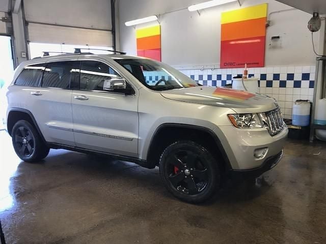 Silver Begagnad 2011 Jeep Grand Cherokee SUV | 190 000 kr - Bild 1/4