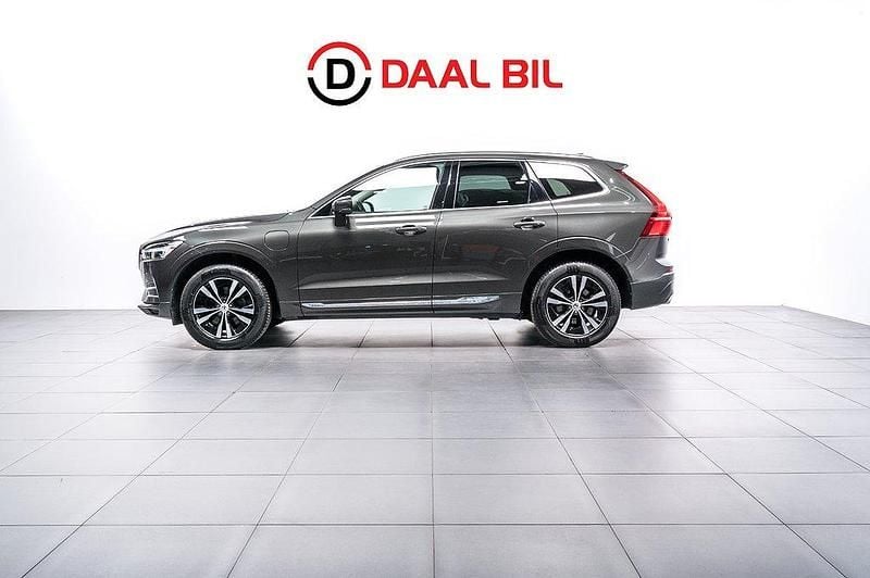 Mörkgrå Begagnad 2021 Volvo XC60 SUV | 349 700 kr (Superpris) - Bild 1/4