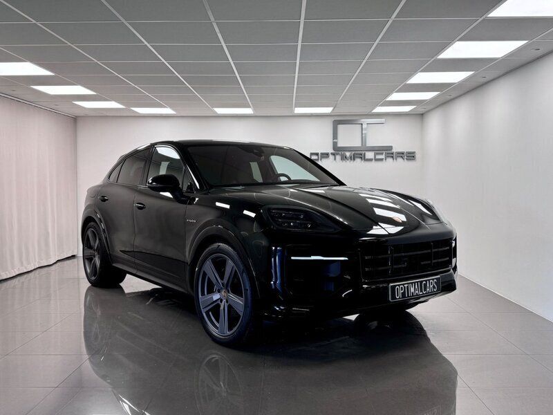Svart (svart met.) Ny 2024 Porsche Cayenne SUV | 1 359 900 kr (Superpris) - Bild 1/4