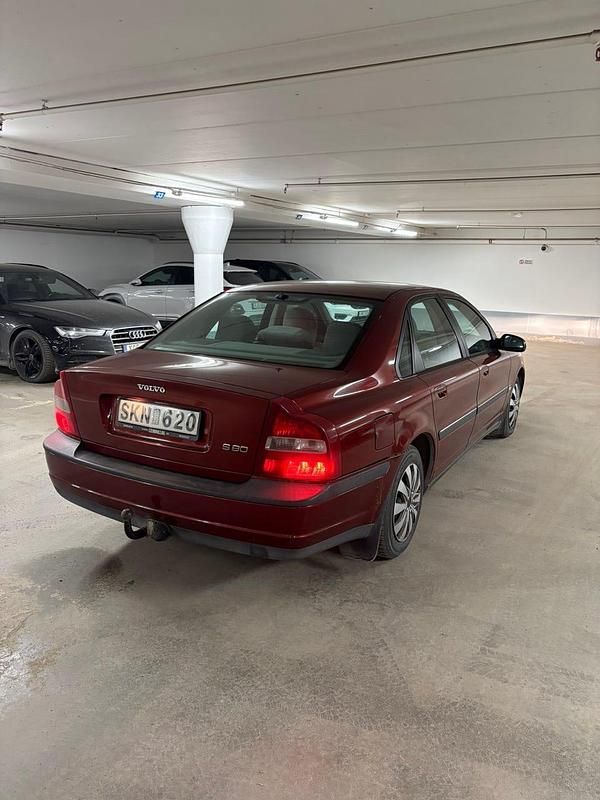 Begagnad Volvo S80 140 HK (102 kW) 2001 Sedan