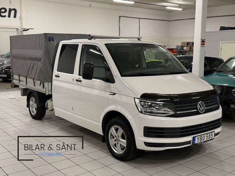 Vit Begagnad 2016 VW T6 Van | 229 900 kr - Bild 1/4