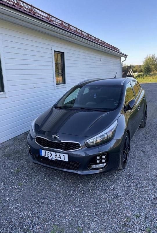 Begagnad 2016 Kia Ceed Sportswagon Kombi | 80 000 kr (Bra pris) - Bild 1/4