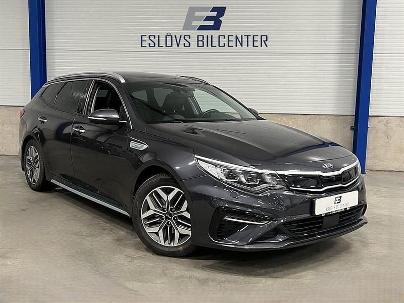 Grå Begagnad 2019 Kia Optima Advance Kombi | 159 990 kr (Bra pris) - Bild 1/4