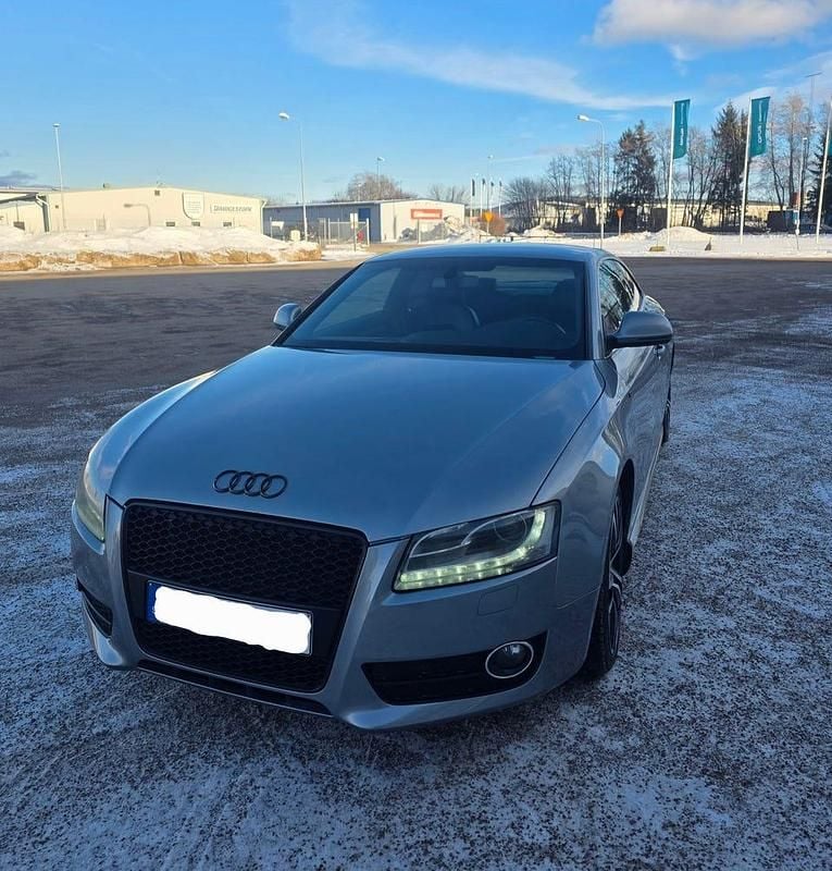 Begagnad Audi A5 S-Line 211 HK (155 kW) 2009 Sportkupé