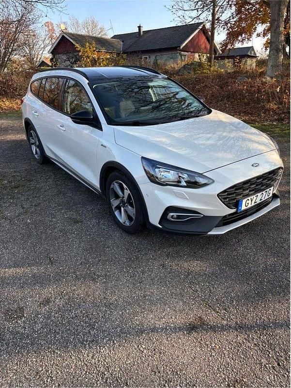 Begagnad 2019 Ford Focus Active Kombi | 169 900 kr (Marknadspris) - Bild 1/4