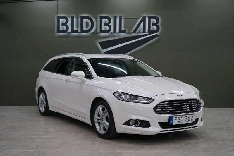 Vit Begagnad 2015 Ford Mondeo Kombi | 94 900 kr (Marknadspris) - Bild 1/4