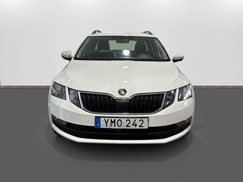 Begagnad Skoda Octavia 150 HK (110 kW) 2018 Vit Kombi