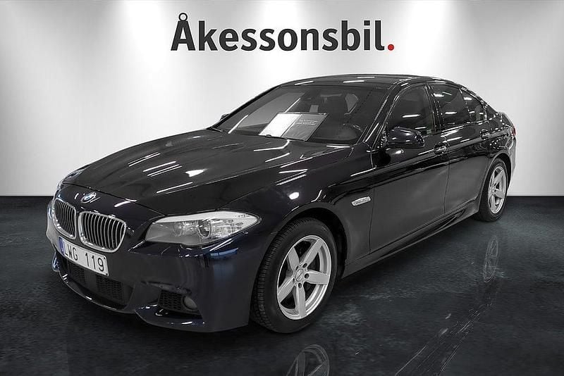 Svart Begagnad 2011 BMW 530 M Sport Sedan | 139 000 kr (Lite dyr) - Bild 1/4
