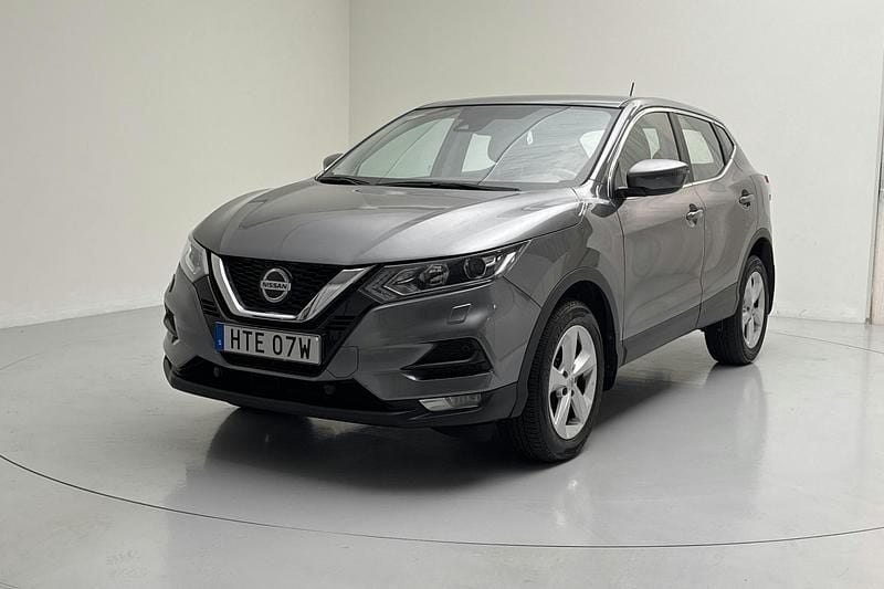 Grå Begagnad 2021 Nissan Qashqai SUV | 208 000 kr - Bild 1/4