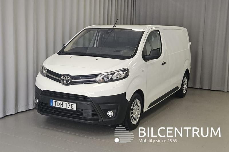 Vit Begagnad 2020 Toyota Proace Van | 199 900 kr - Bild 1/4