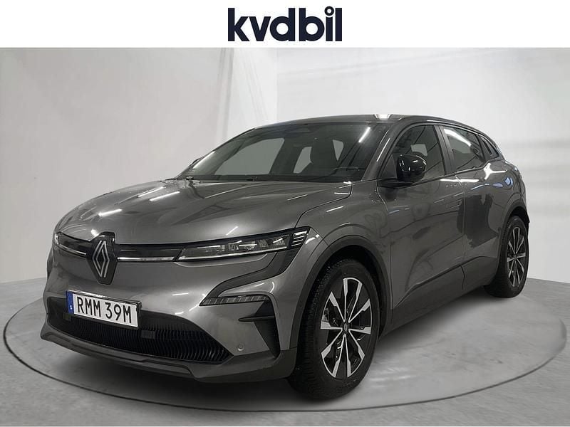 Grå Begagnad 2023 Renault Mégane IV Evolution | 228 000 kr (Superpris) - Bild 1/3
