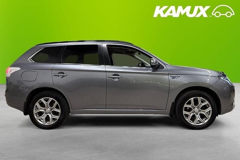 Begagnad Mitsubishi Outlander 203 HK (149 kW) 2014 Okänd SUV