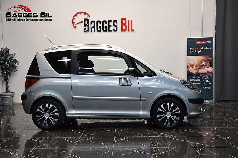 Begagnad Peugeot 1007 S 109 HK (80 kW) 2005 Silver Minibuss