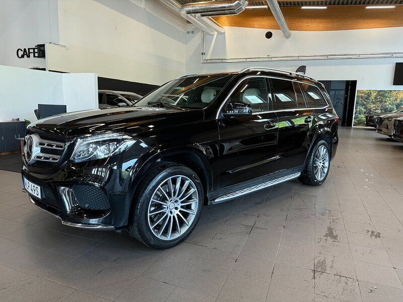 Svart Begagnad 2017 Mercedes GLS400 AMG SUV | 339 900 kr - Bild 1/4