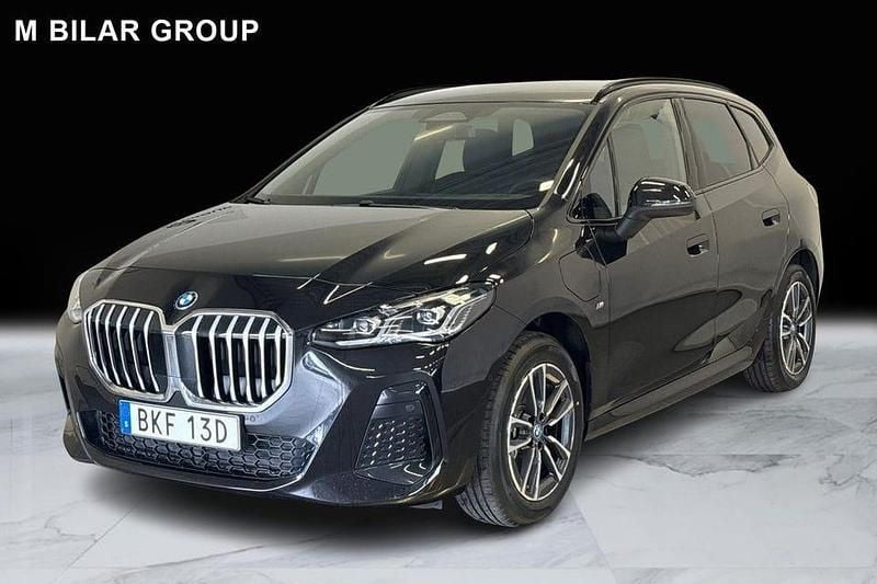 Begagnad BMW 225 Active Tourer M Sport 248 HK (182 kW) 2025 Svart Minibuss