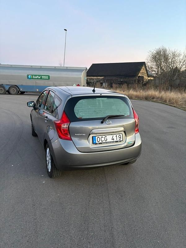 Begagnad Nissan Note 360º 80 HK (58 kW) 2013 Halvkombi