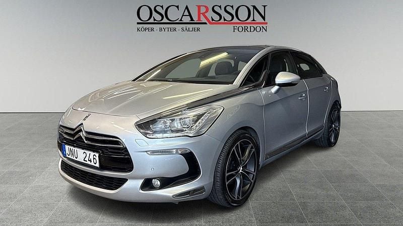 Silver Begagnad 2013 Citroën DS5 Halvkombi | 84 900 kr - Bild 1/4