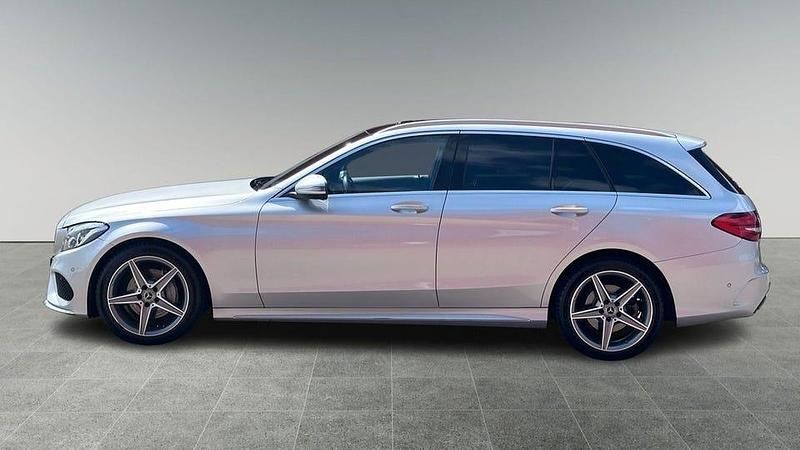 Begagnad Mercedes C220 AMG 170 HK (125 kW) 2018 Silver Kombi