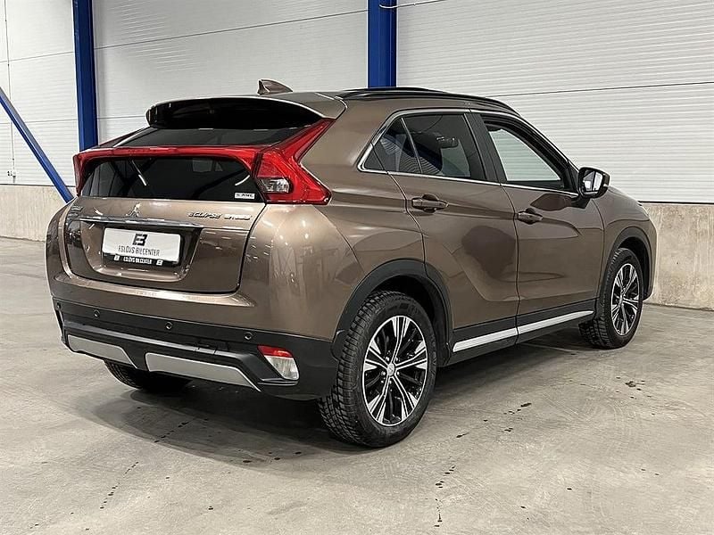 Begagnad Mitsubishi Eclipse Cross 163 HK (119 kW) 2018 Brun SUV