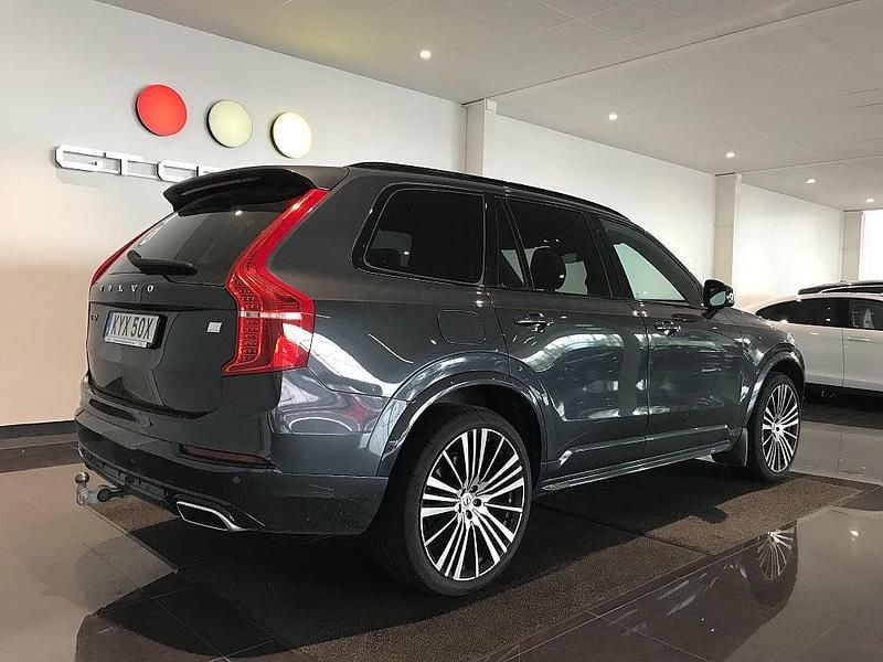 Begagnad Volvo XC90 R-Design 392 HK (288 kW) 2020 Grå SUV