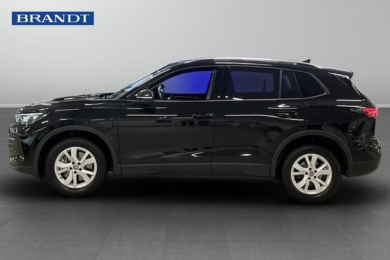 Begagnad VW Tiguan 207 HK (152 kW) 2025 Svart SUV