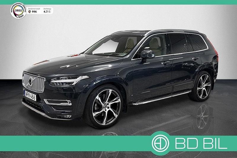 Grå (gråmetallic) Begagnad 2017 Volvo XC90 Inscription SUV | 529 900 kr (Dyr) - Bild 1/3