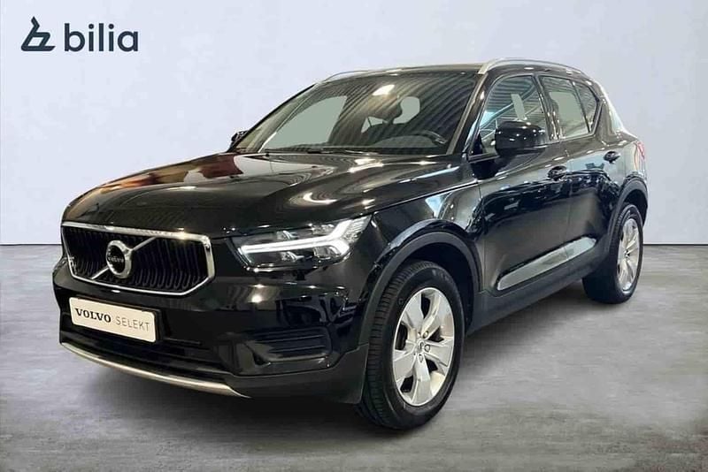 Svart Begagnad 2022 Volvo XC40 SUV | 329 900 kr - Bild 1/1