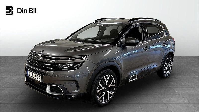 Grå Begagnad 2021 Citroën C5 Aircross PureTech SUV | 234 900 kr (Marknadspris) - Bild 1/4