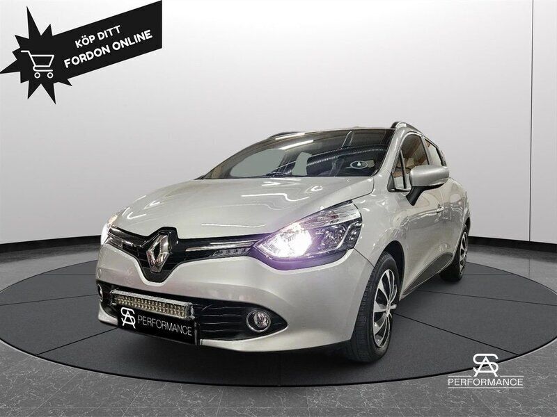 Silver Begagnad 2016 Renault Clio GrandTour Dynamique Kombi | 69 000 kr (Bra pris) - Bild 1/4