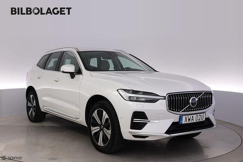 Vit Begagnad 2022 Volvo XC60 Core SUV | 409 800 kr (Bra pris) - Bild 1/4