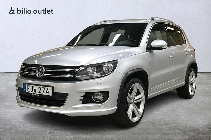 Silver Begagnad 2014 VW Tiguan R-line SUV | 94 900 kr (Marknadspris) - Bild 1/3