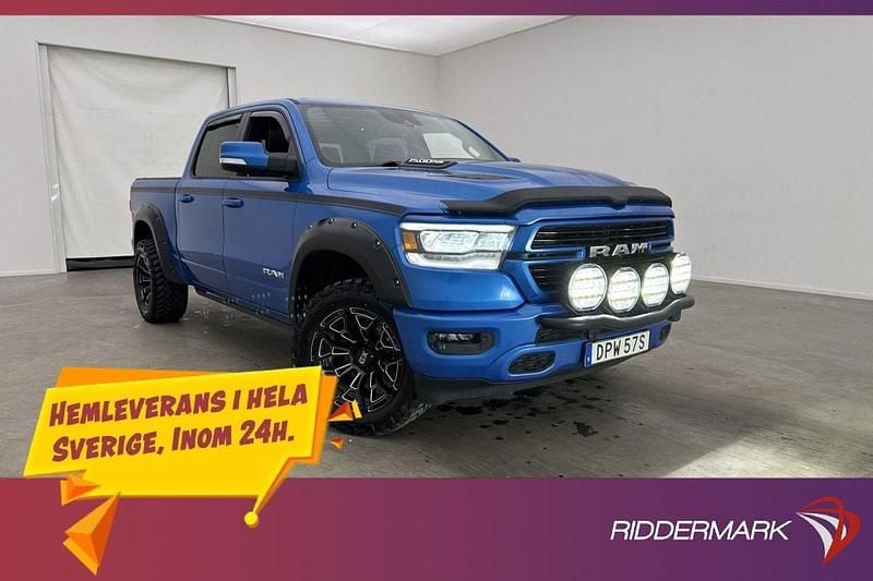 Blå Begagnad 2021 Dodge Ram Pickup | 629 800 kr - Bild 1/3