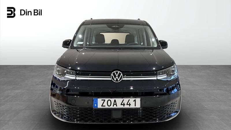 Ny VW Caddy 2026 Svart Minibuss