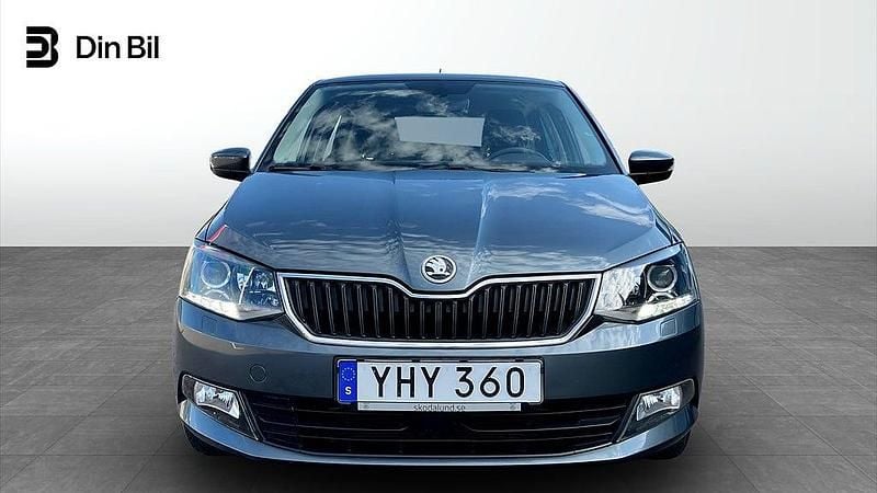 Begagnad Skoda Fabia Style 90 HK (66 kW) 2016 Grå Halvkombi