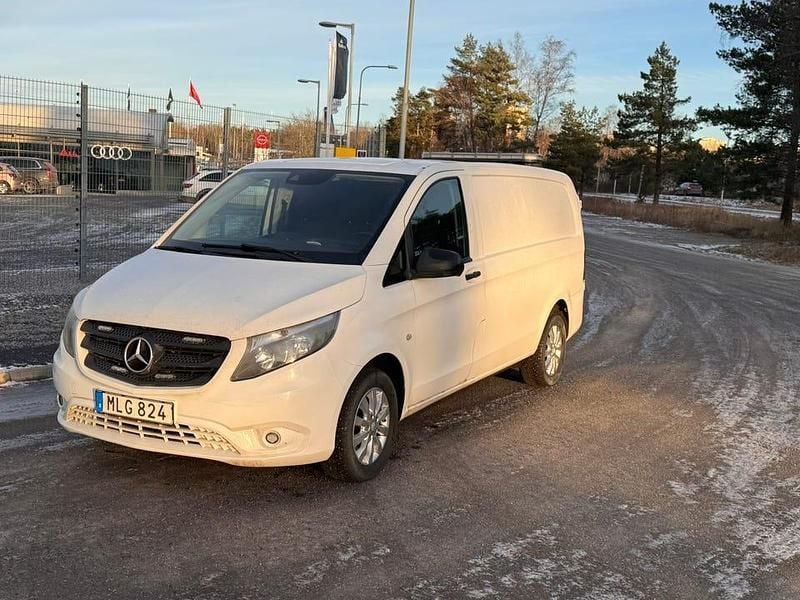 Vit Begagnad 2015 Mercedes Vito Van | 88 000 kr (Superpris) - Bild 1/4