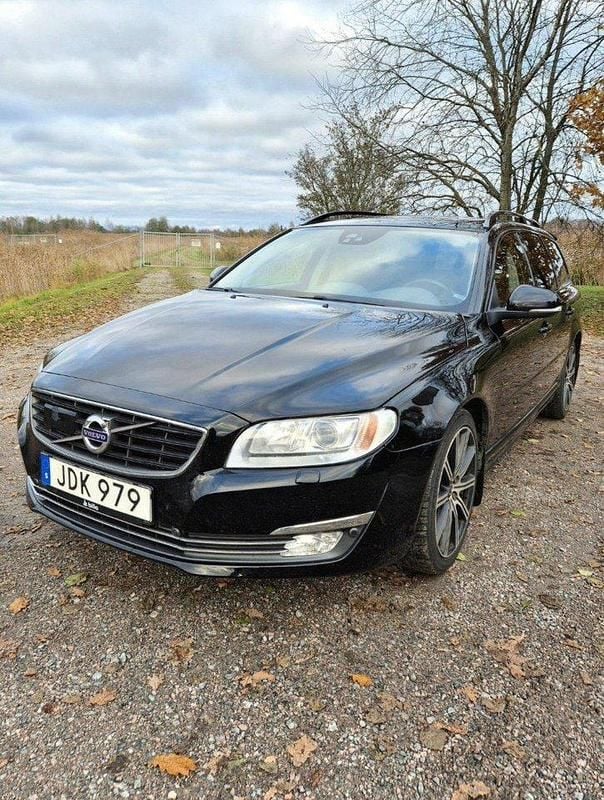 Svart Begagnad 2016 Volvo V70 Standard Kombi | 119 000 kr (Bra pris) - Bild 1/4