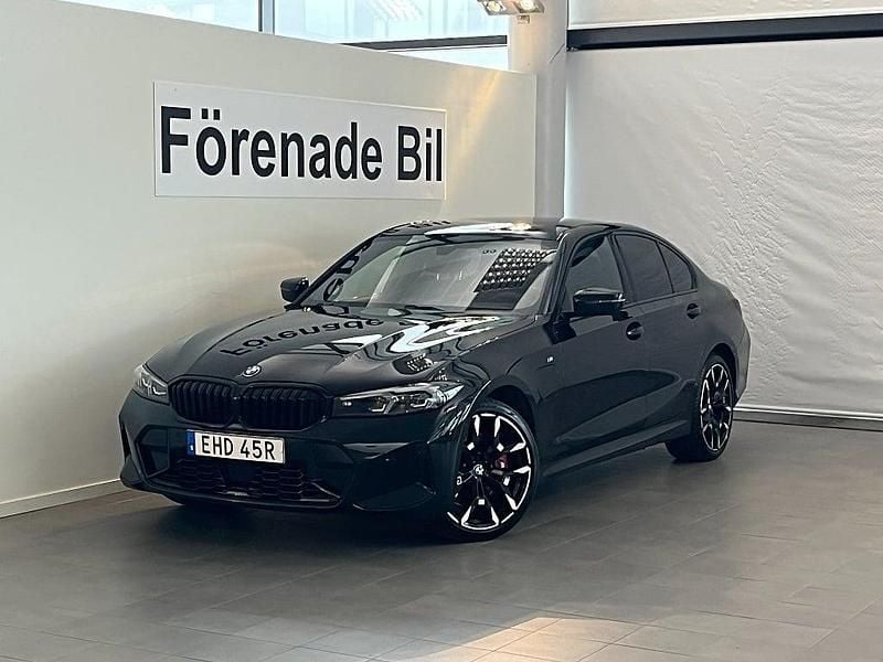 Svart Begagnad 2024 BMW 330e M Sport Sedan | 559 000 kr - Bild 1/4