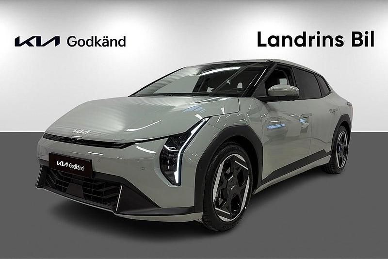 Begagnad Kia EV4 Plus 150 kW (204 HK) 2026 Grön Sedan