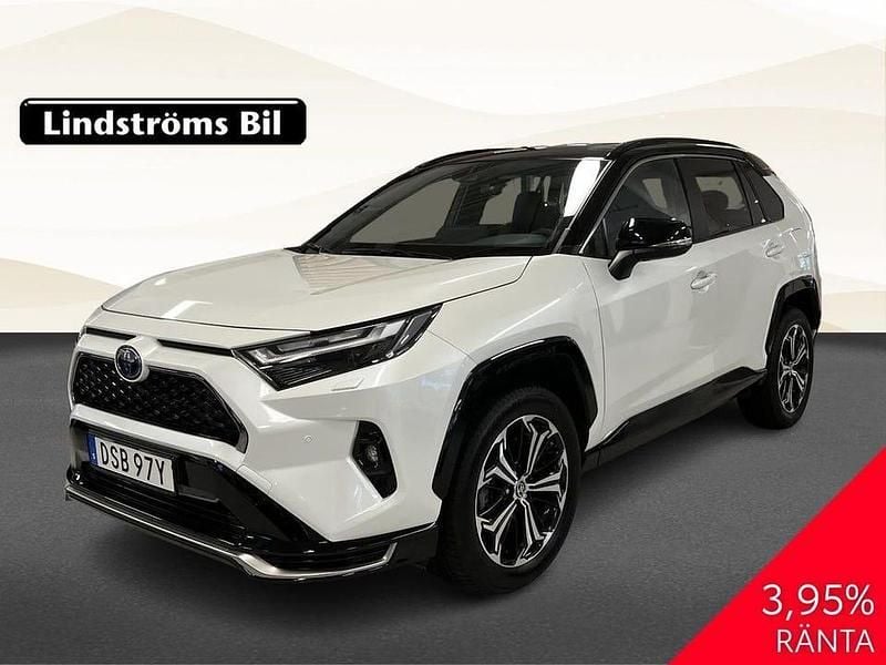 Vit Begagnad 2025 Toyota RAV4 Style SUV | 524 900 kr (Bra pris) - Bild 1/3