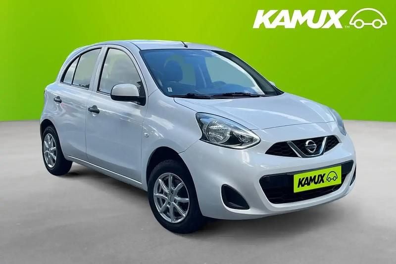 Vit Begagnad 2015 Nissan Micra SV Halvkombi | 98 800 kr (Marknadspris) - Bild 1/4
